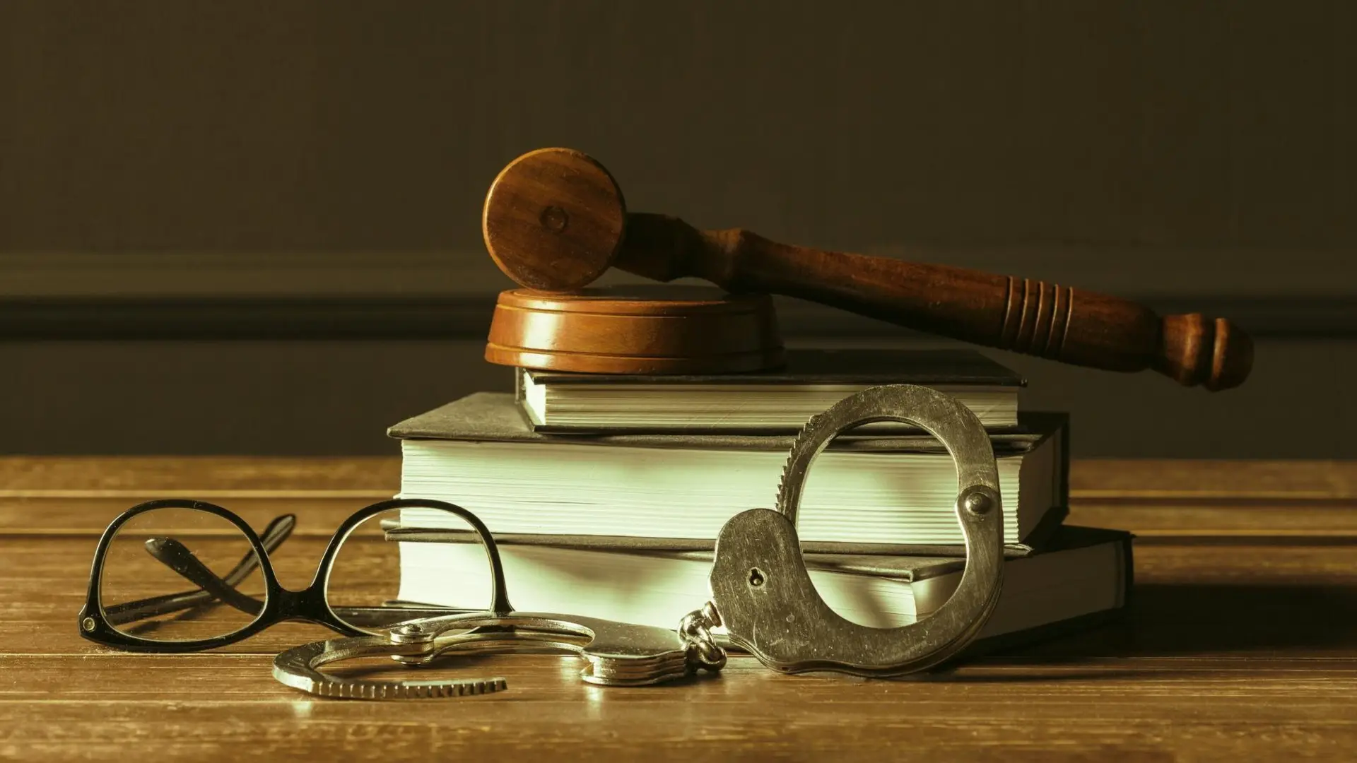 The Role of Bounty Hunters in Bail Bonds